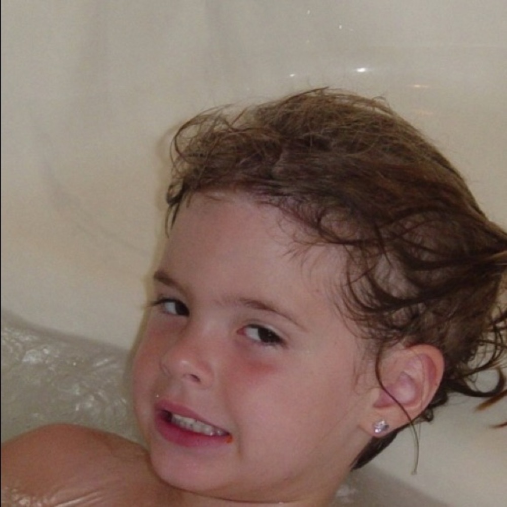 Meet your Posher, Hannah